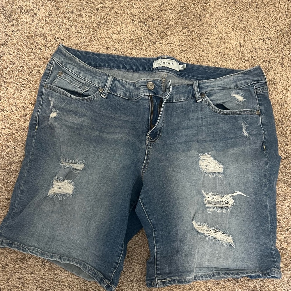Torrid size 20 jean shorts